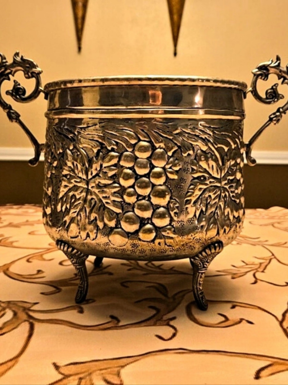International Silver 1810 Baroque Silver-Plated Ornate Serveware